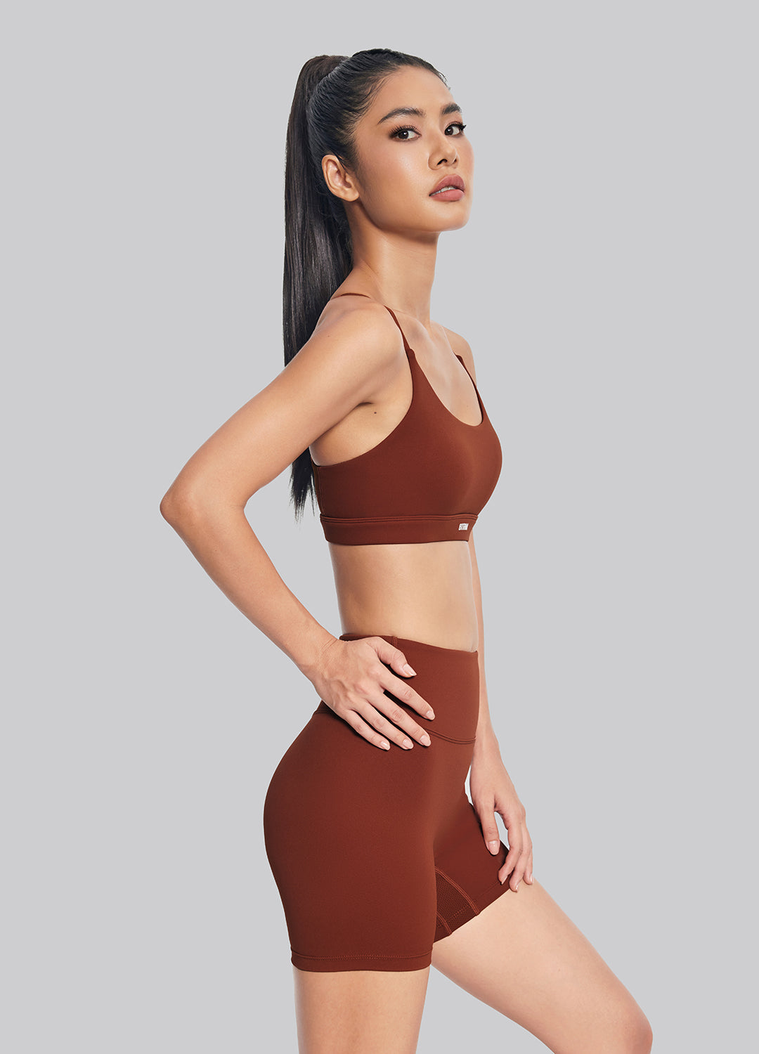Airy Active Strap Top | Rust Brown