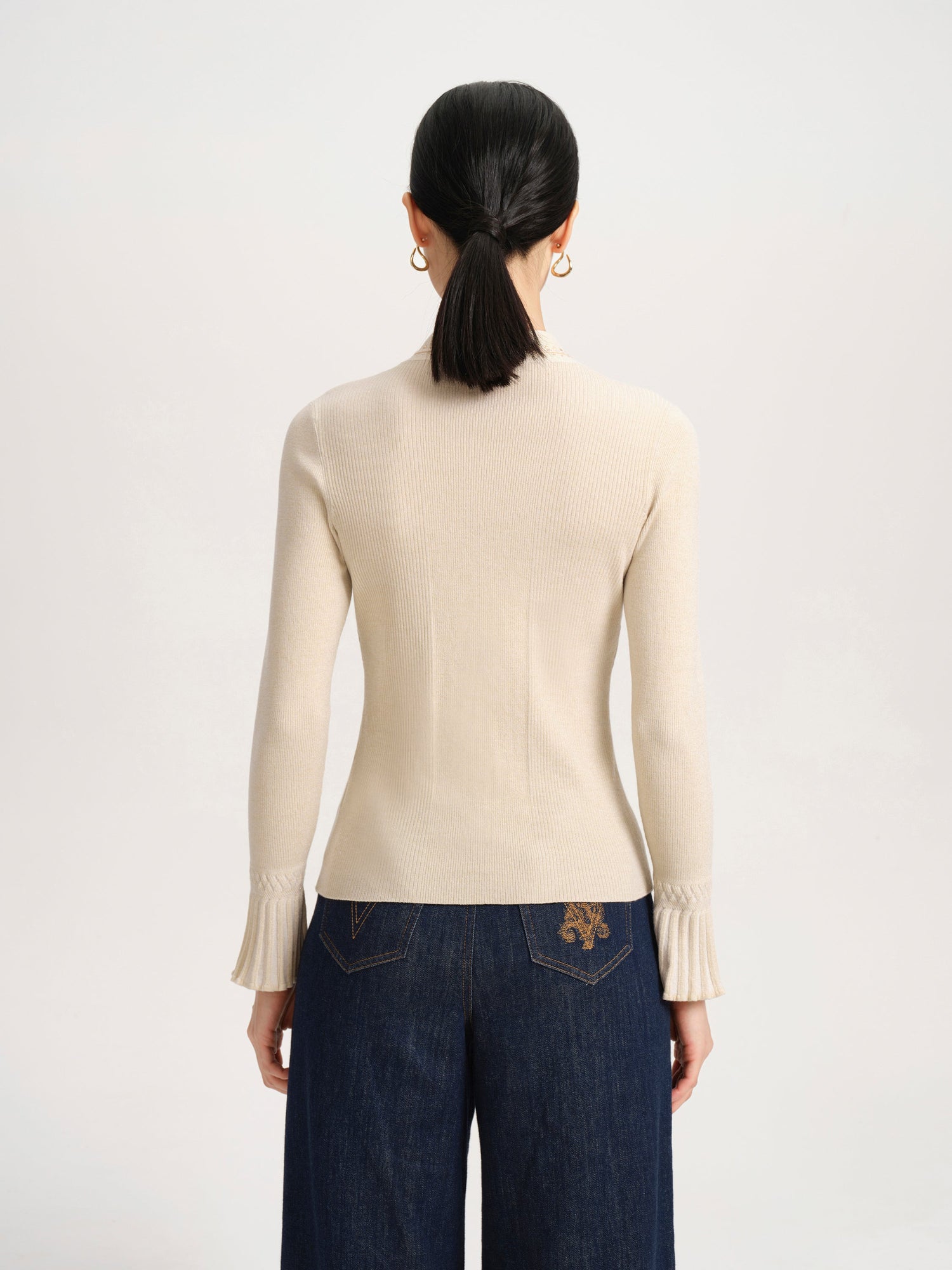 Wool Fit Long-Sleeves V-Neck Sweater Top | Beige