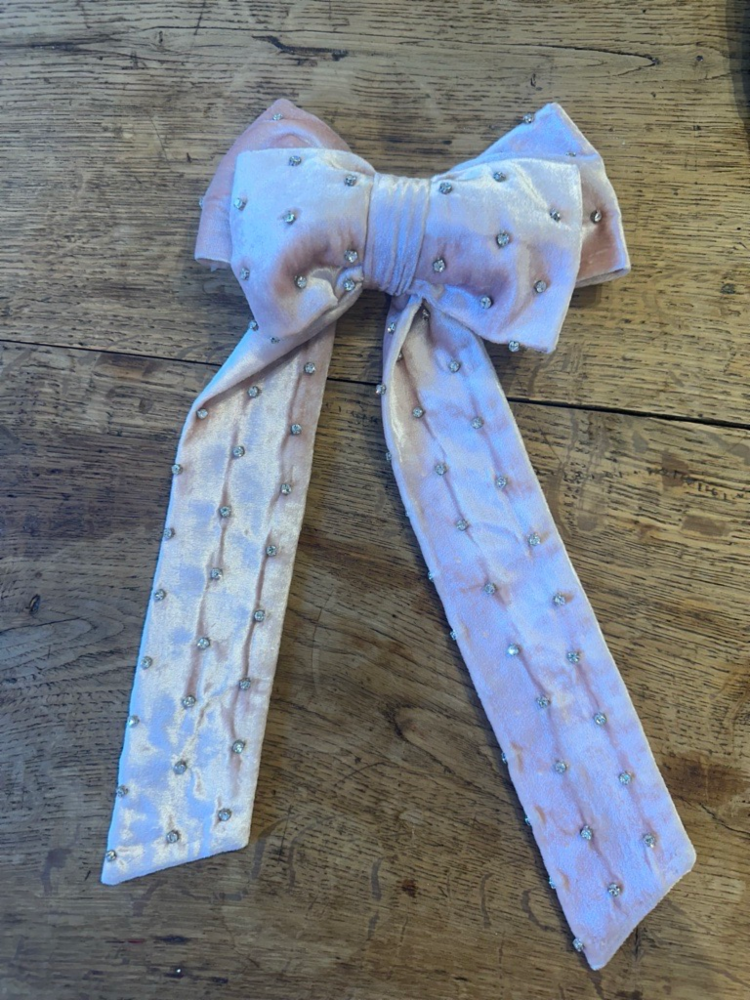 Lorna Barette | Ballet Pink