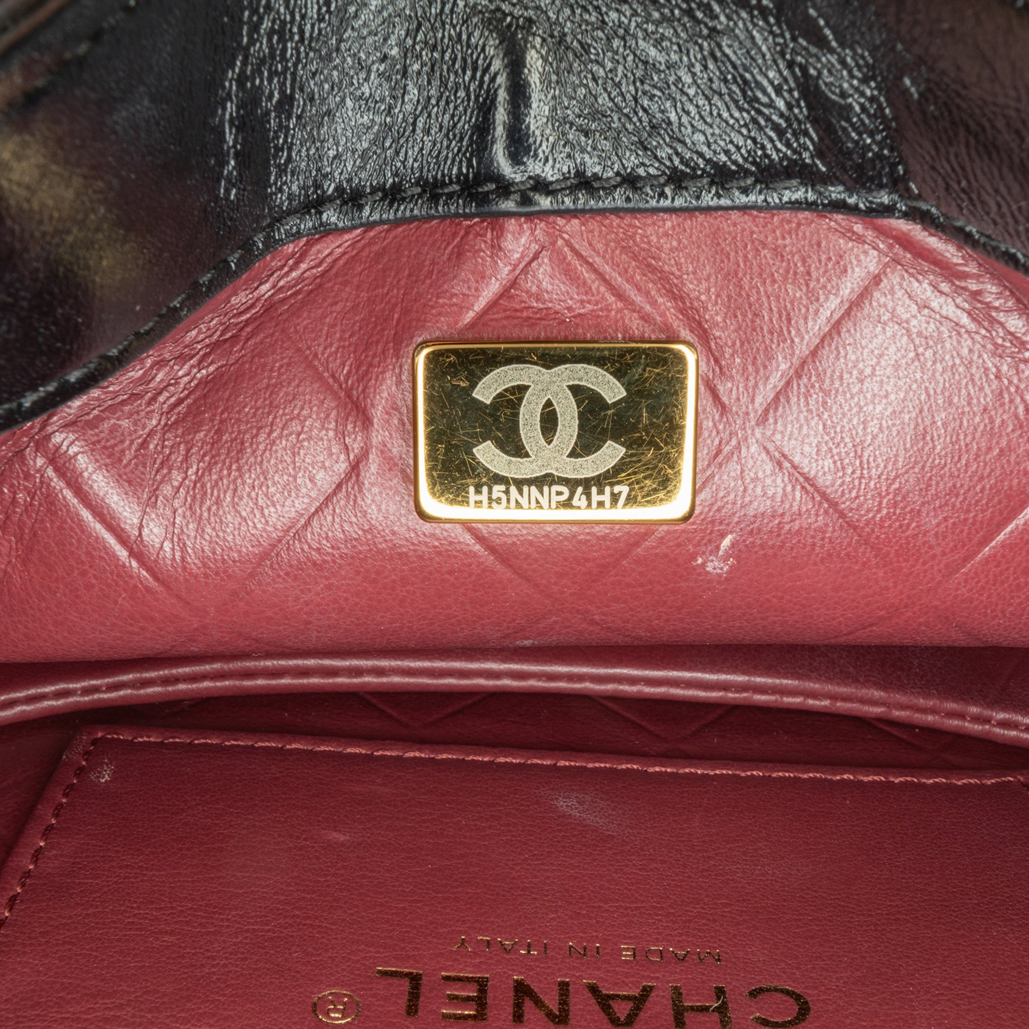 Chanel | Pre-Owned CC Quilted Calfskin Round Moon Messenger Flap | Black