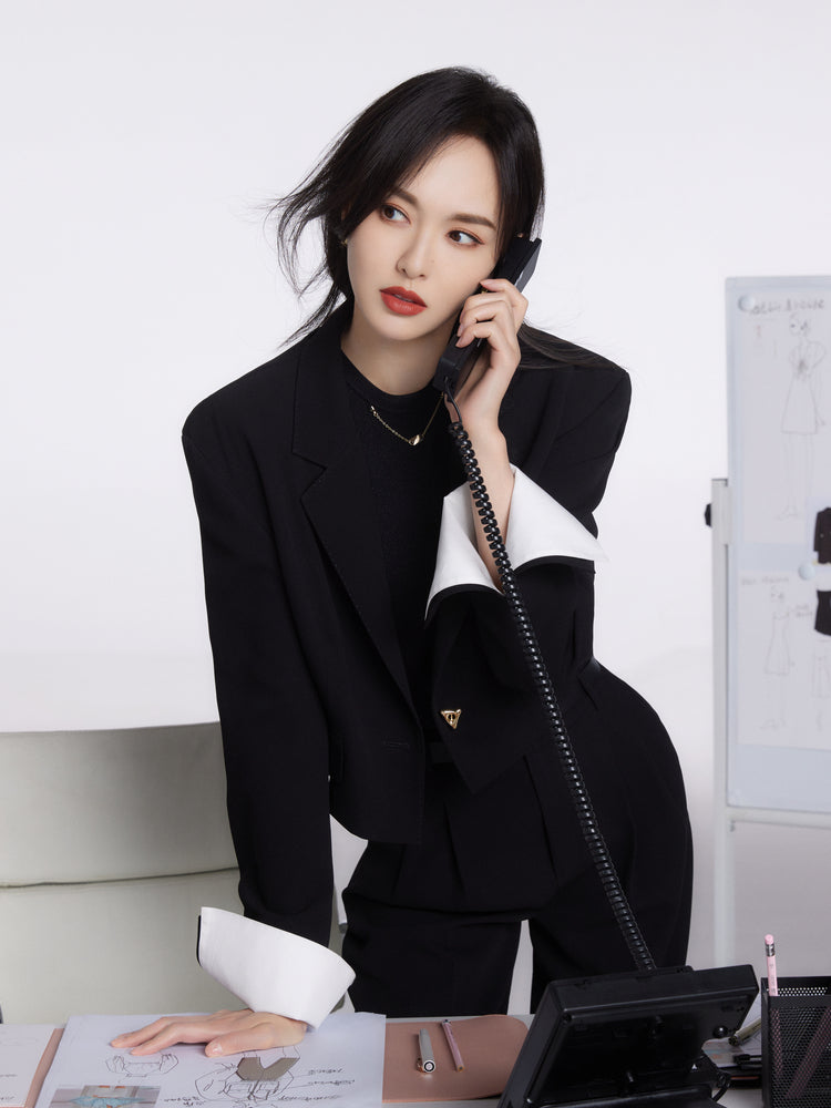 Cropped Blazer | Black