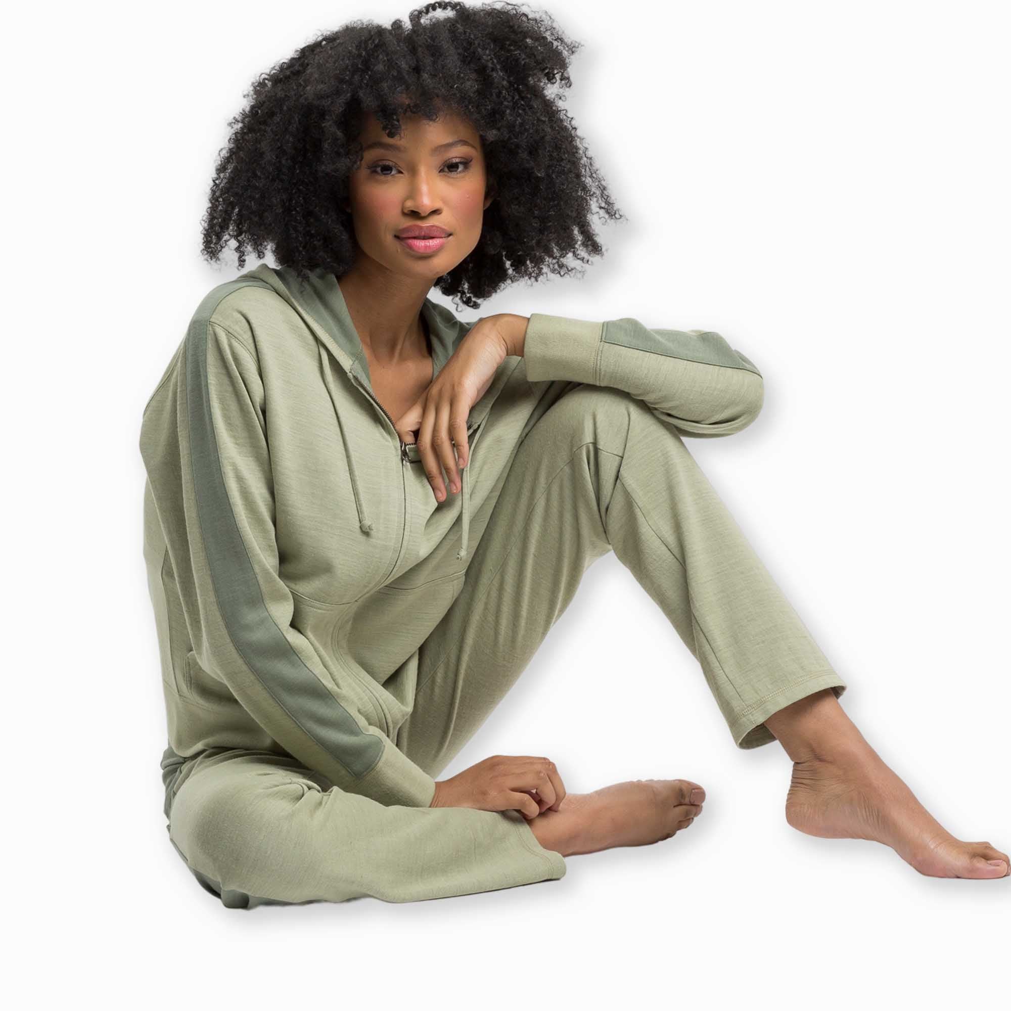 Women | Malibu Lounge Sweatpant | Light Sage / Sage