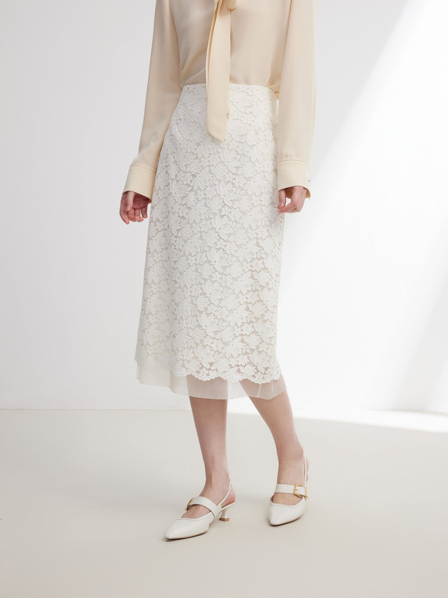 Lace Midi Skirt | White