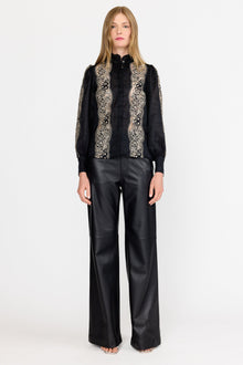 Riley Top | Onyx Embroidery