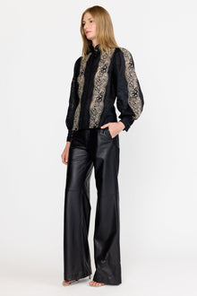 Riley Top | Onyx Embroidery
