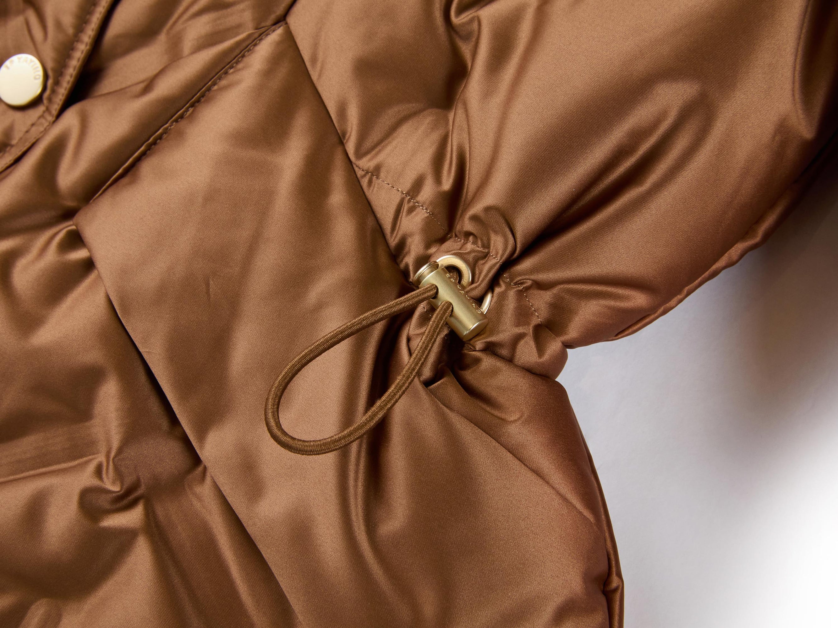 Fitted Puffer Jacket | Brown