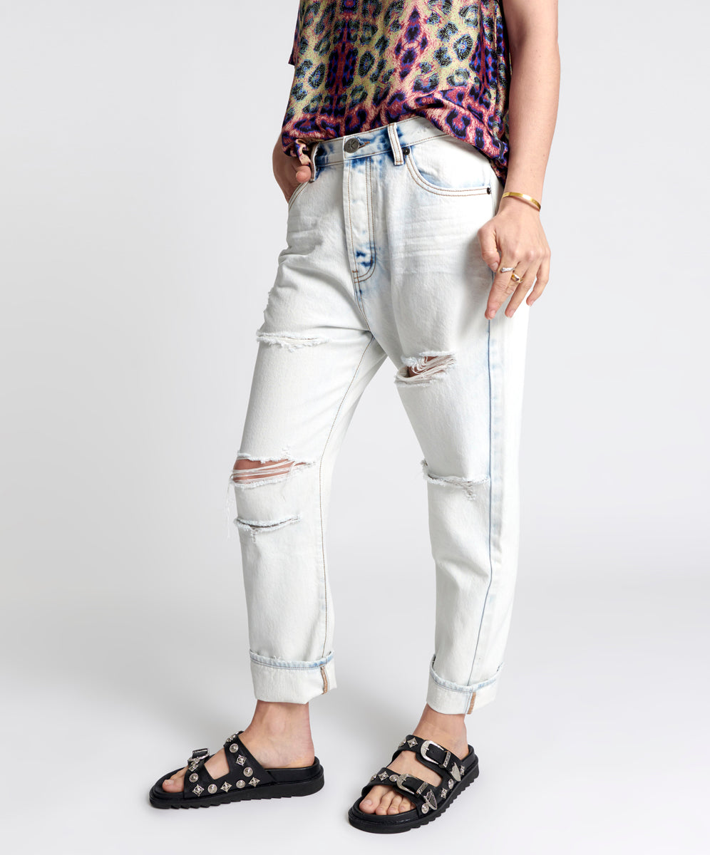 Bandits Low Waist Boyfriend Denim Jeans | Florence