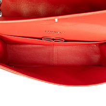 Chanel | Pre-Owned Jumbo Classic Lambskin Double Flap - I | Red