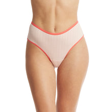 Movecalm Hi-Rise Thong | Sweet Nothing x Wild Card