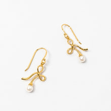 BB Earrings | 18K Gold Plated on Brass | Freshwater Pearl