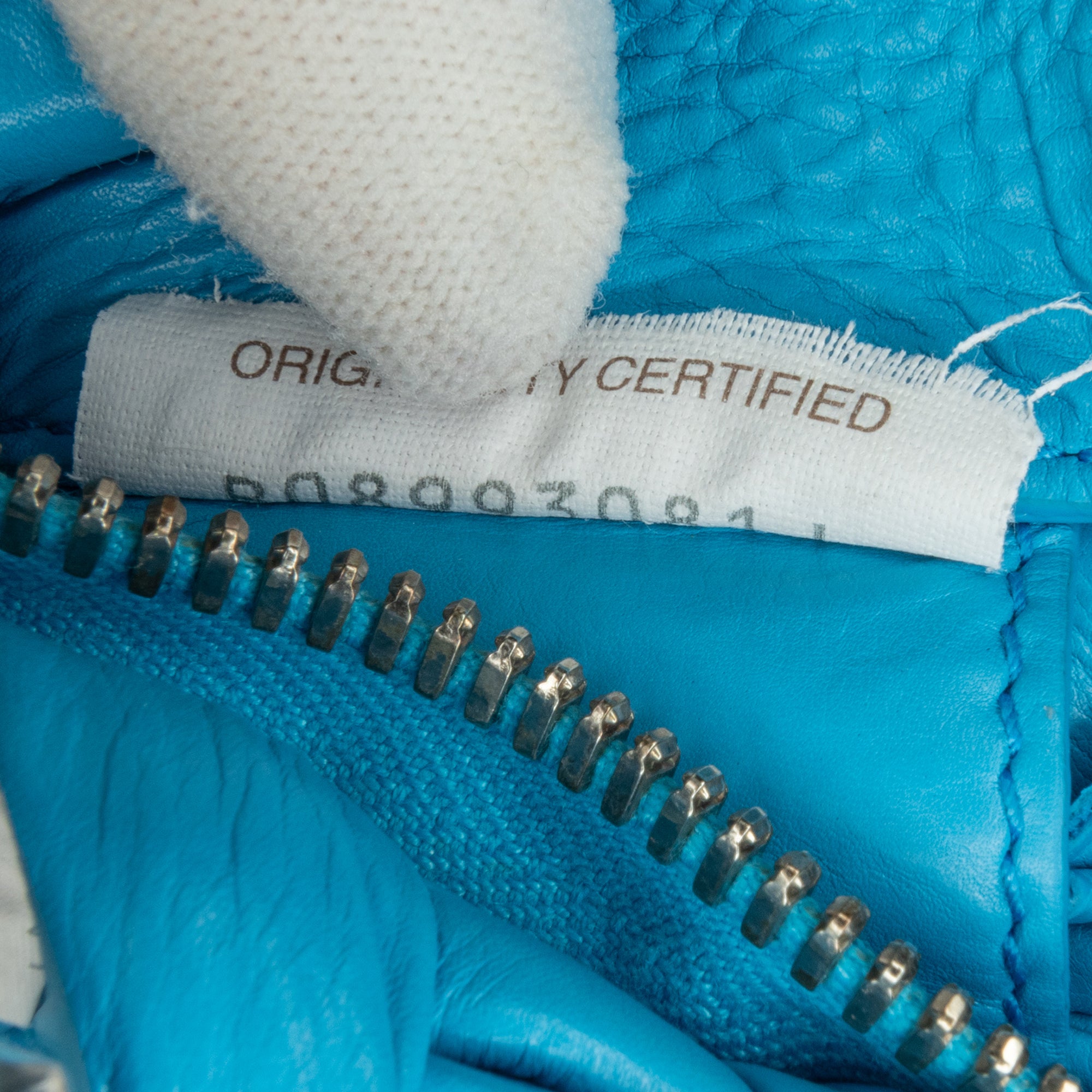 Bottega Veneta | Pre-Owned Paper Calfskin Intrecciato Banana Hobo Bag | Blue