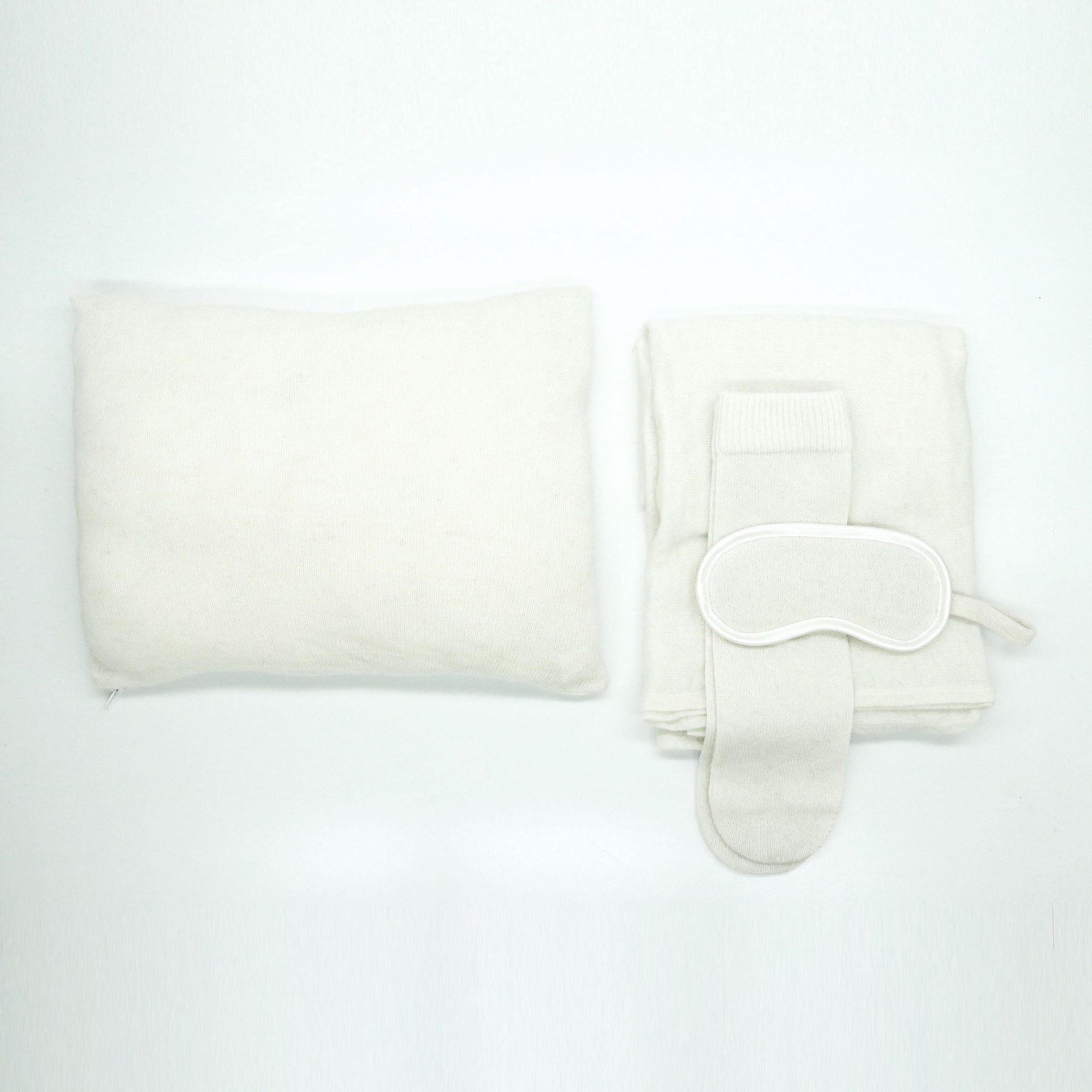 Travel Set | White