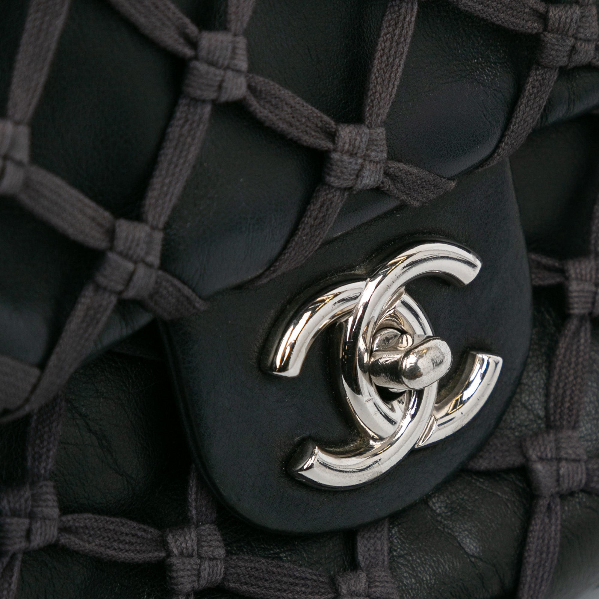 Chanel | Pre-Owned Jumbo Calfskin Canebiers Net Flap | Black