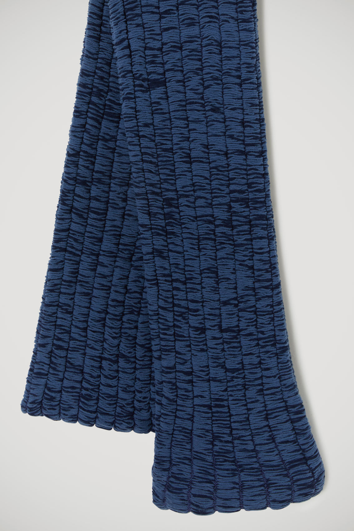 Knit Rolled Scarf | Unisex | Blue