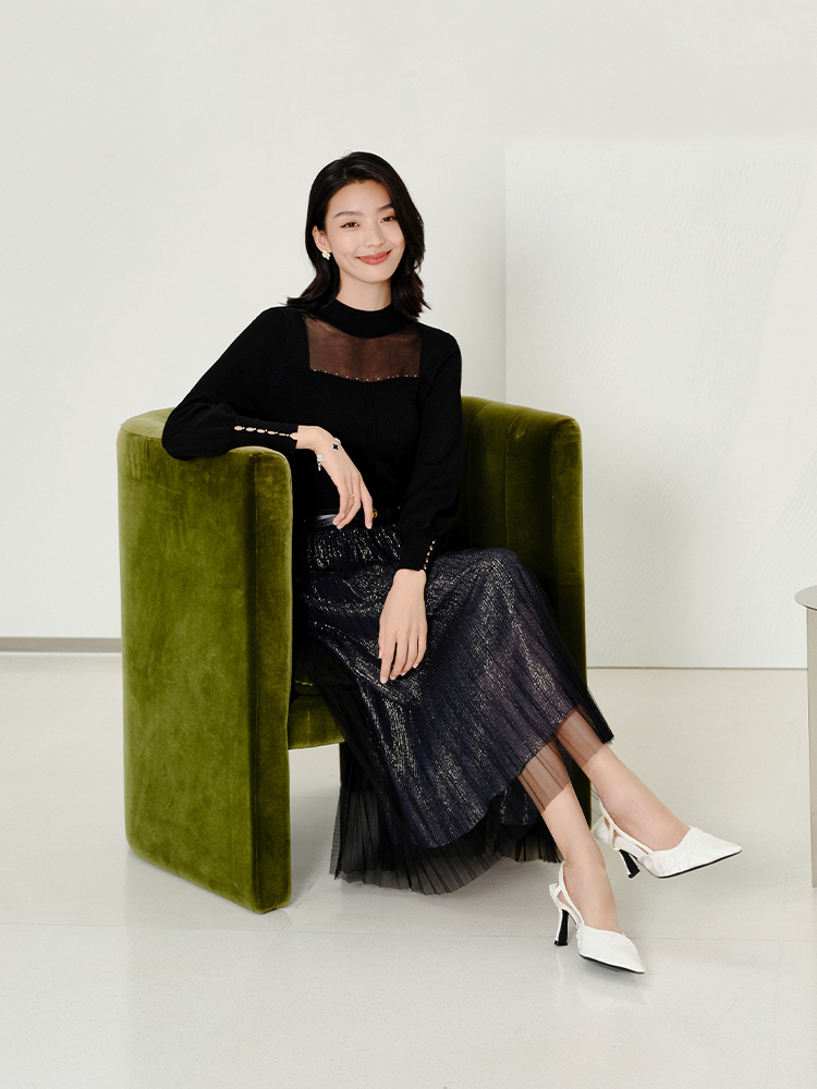 Elegant Wool Knit Sweater | Black