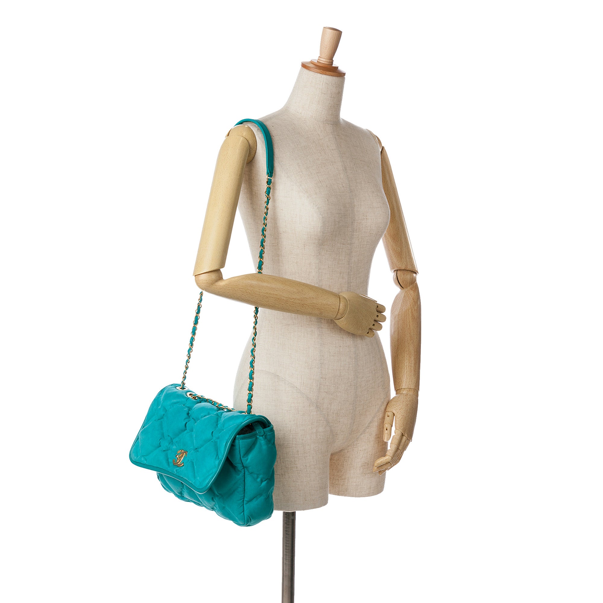 Chanel | Pre-Owned Small Iridescent Calfskin Chesterfield Flap | Blue/Turquoise