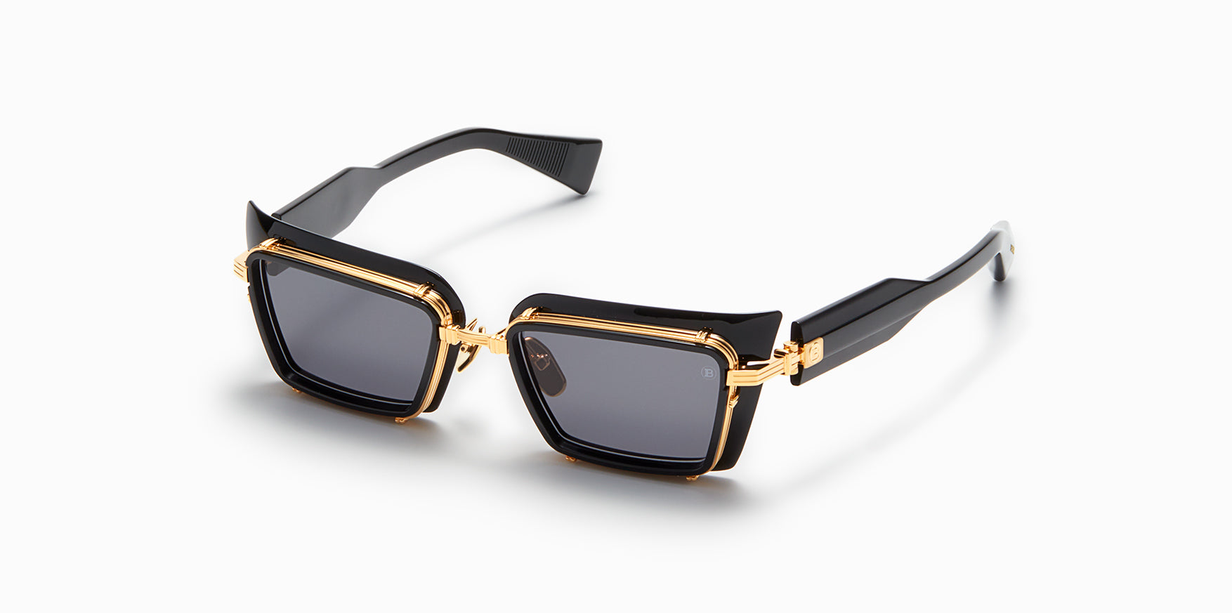 Womens | Admirable Sunglass | Black - Gold | Dark Grey