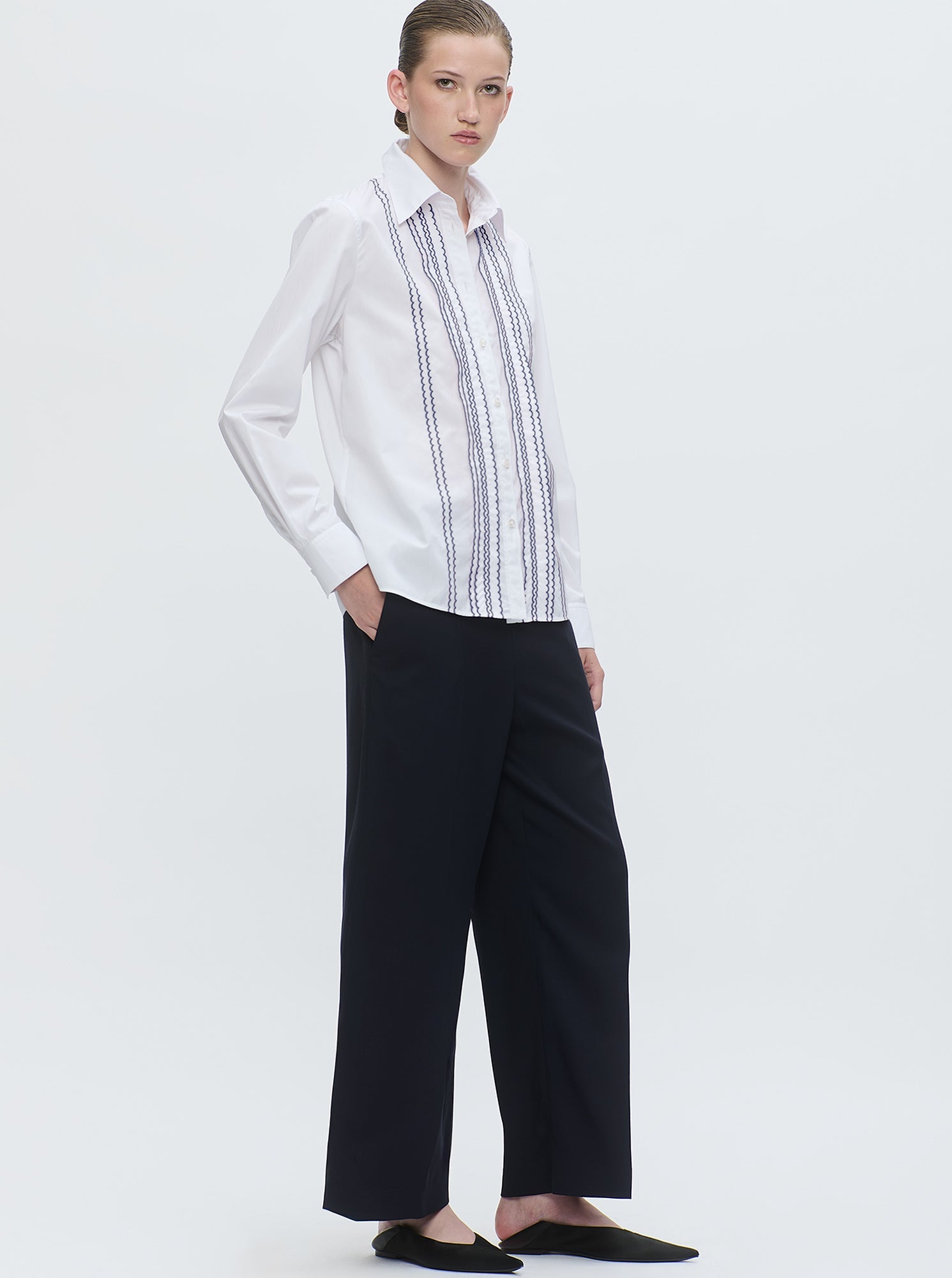 Arletty Embroidered Shirt | White