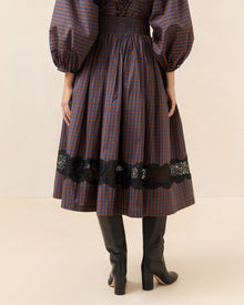 Color: Navy/Rust Plaid/Black