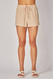 Button Side Short | Soft Tan