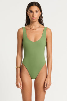 Lucia One Piece | Martini/Black