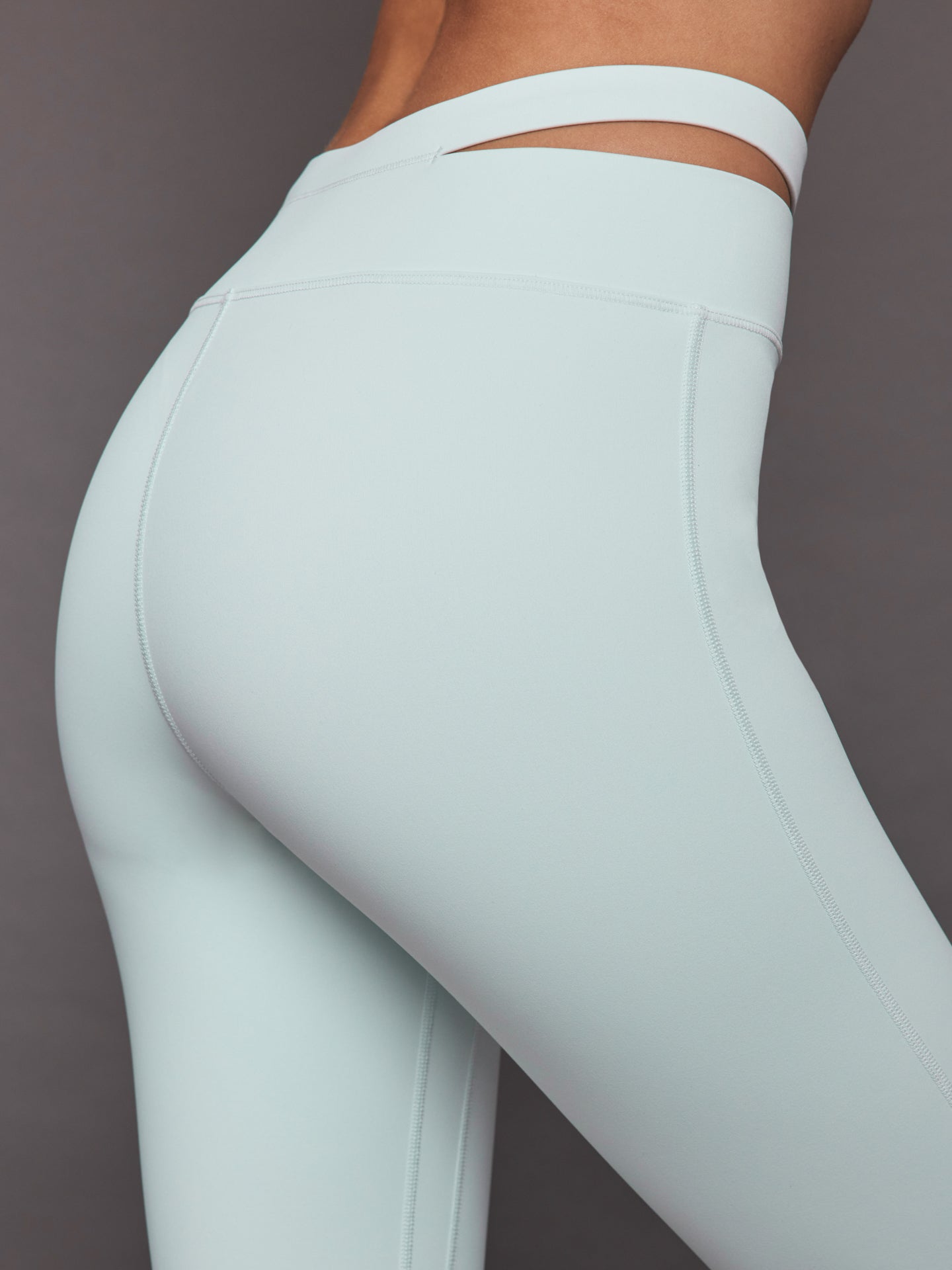 Bandier | Aria Asymmetric Legging | Ice