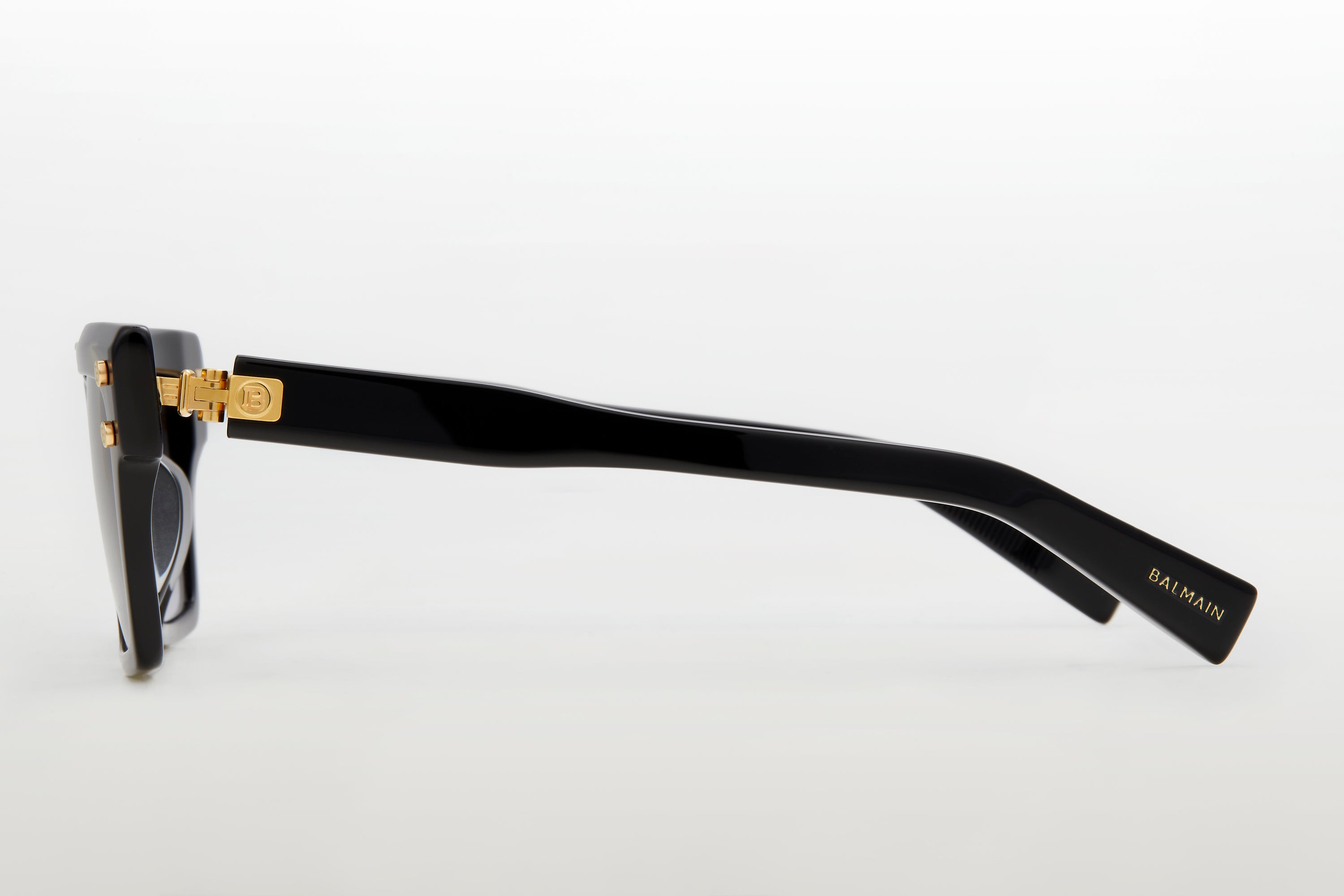 Unisex | B - V Sunglass | Black - Gold | Dark Grey Gradient
