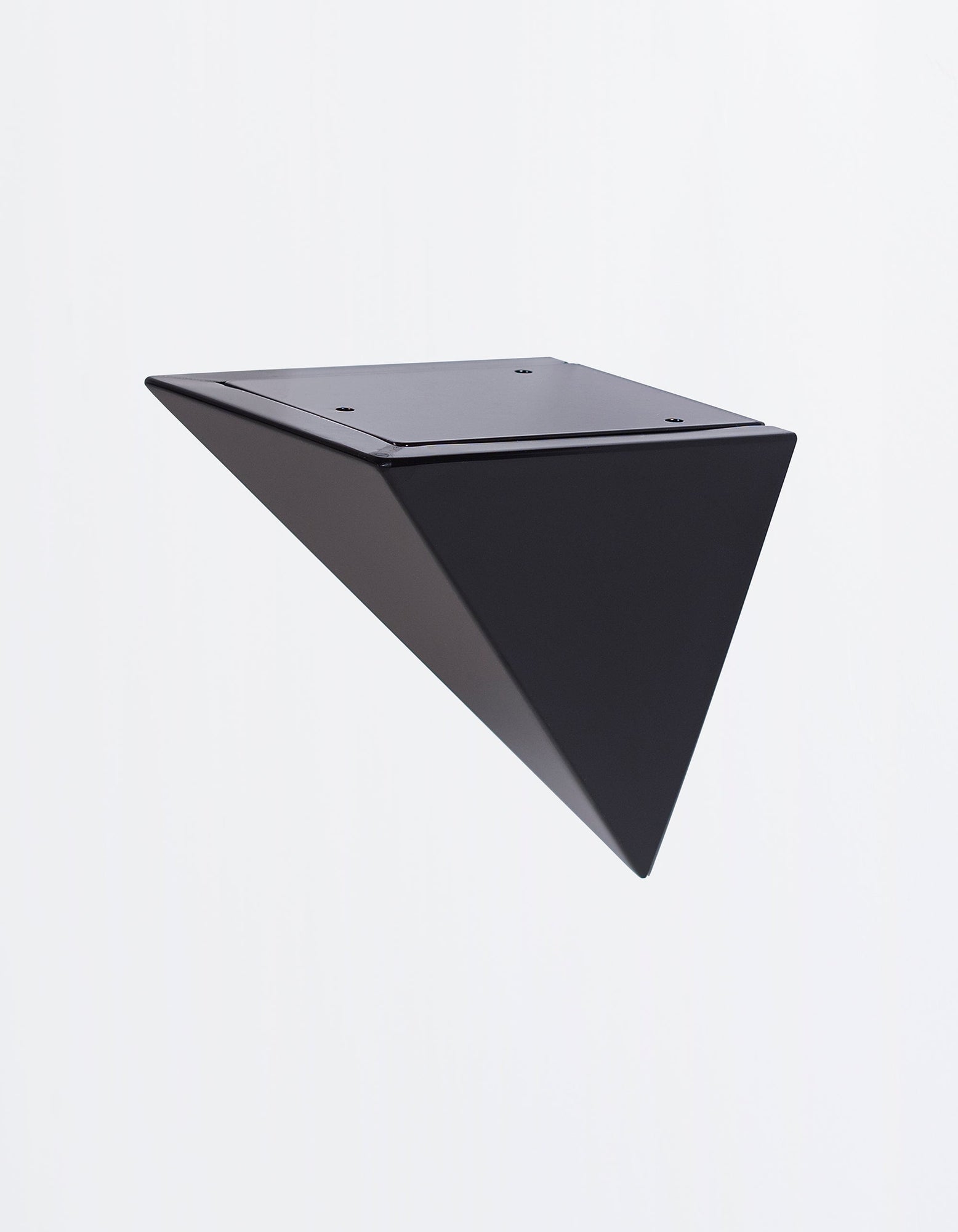 Pyramid Bracket | Black