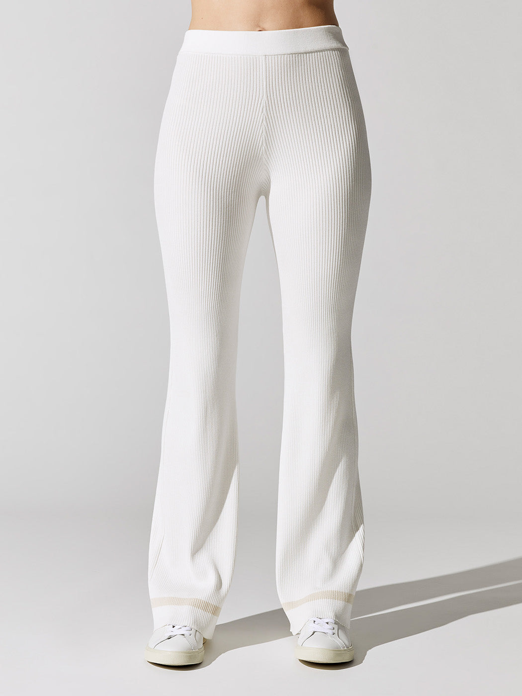 Carbon38 | Sweater Pant | White/Tan