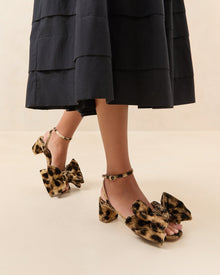 Color: Leopard