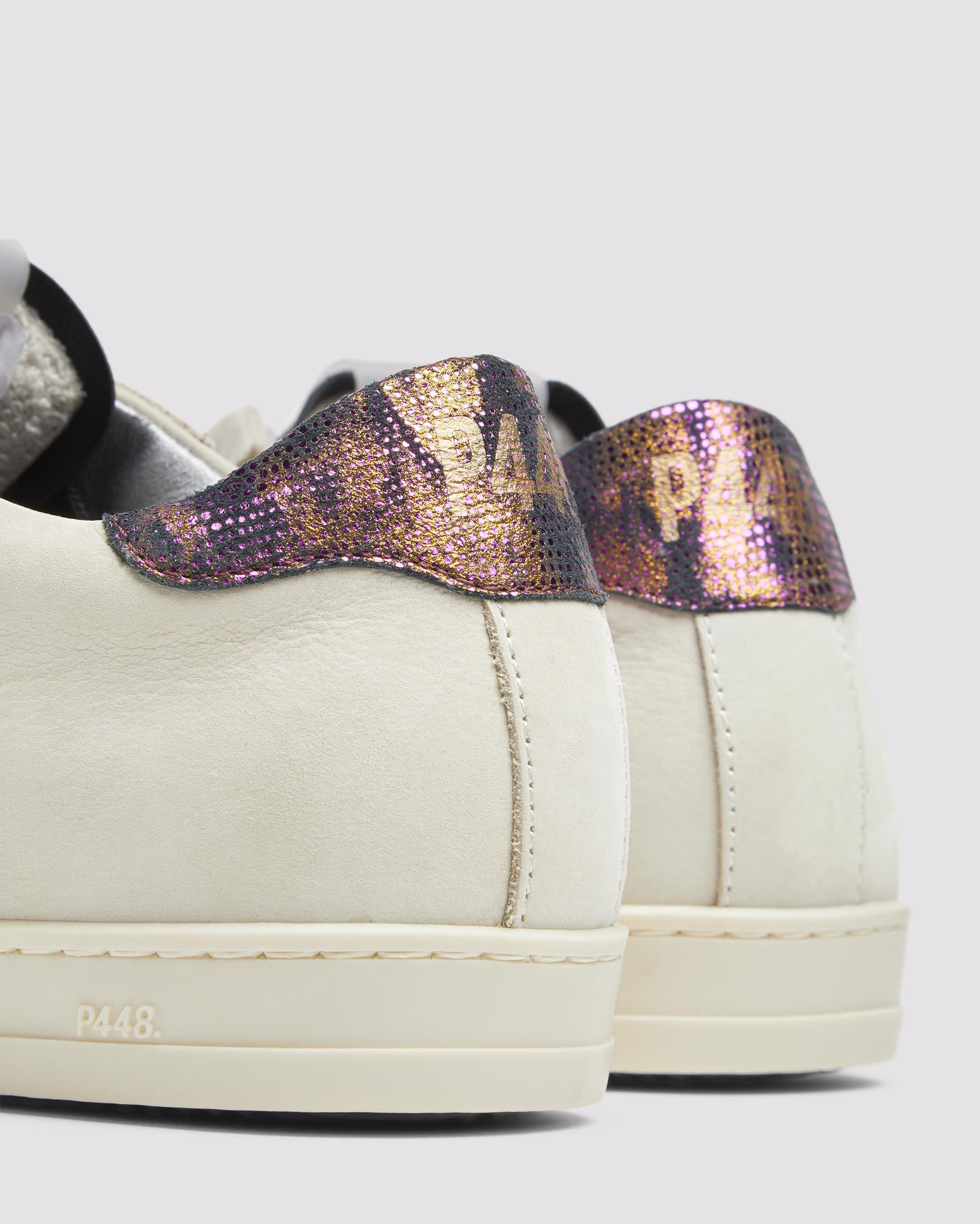 Women | John | Nest/Sand