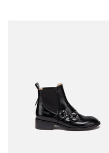 Chelsea Boots | Black