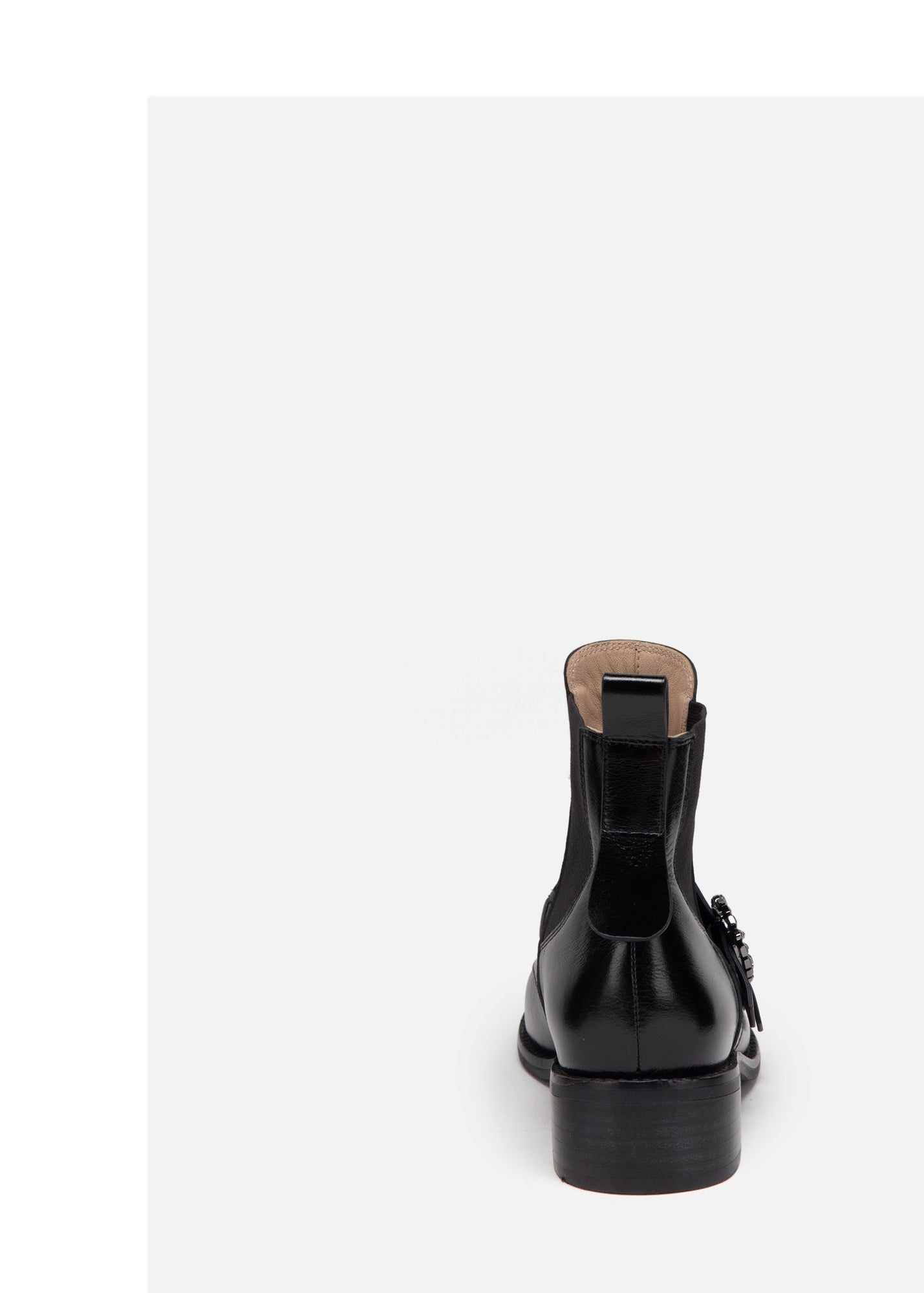 Chelsea Boots | Black