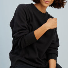 Chilluxe Brushed Fleece Crew | Black