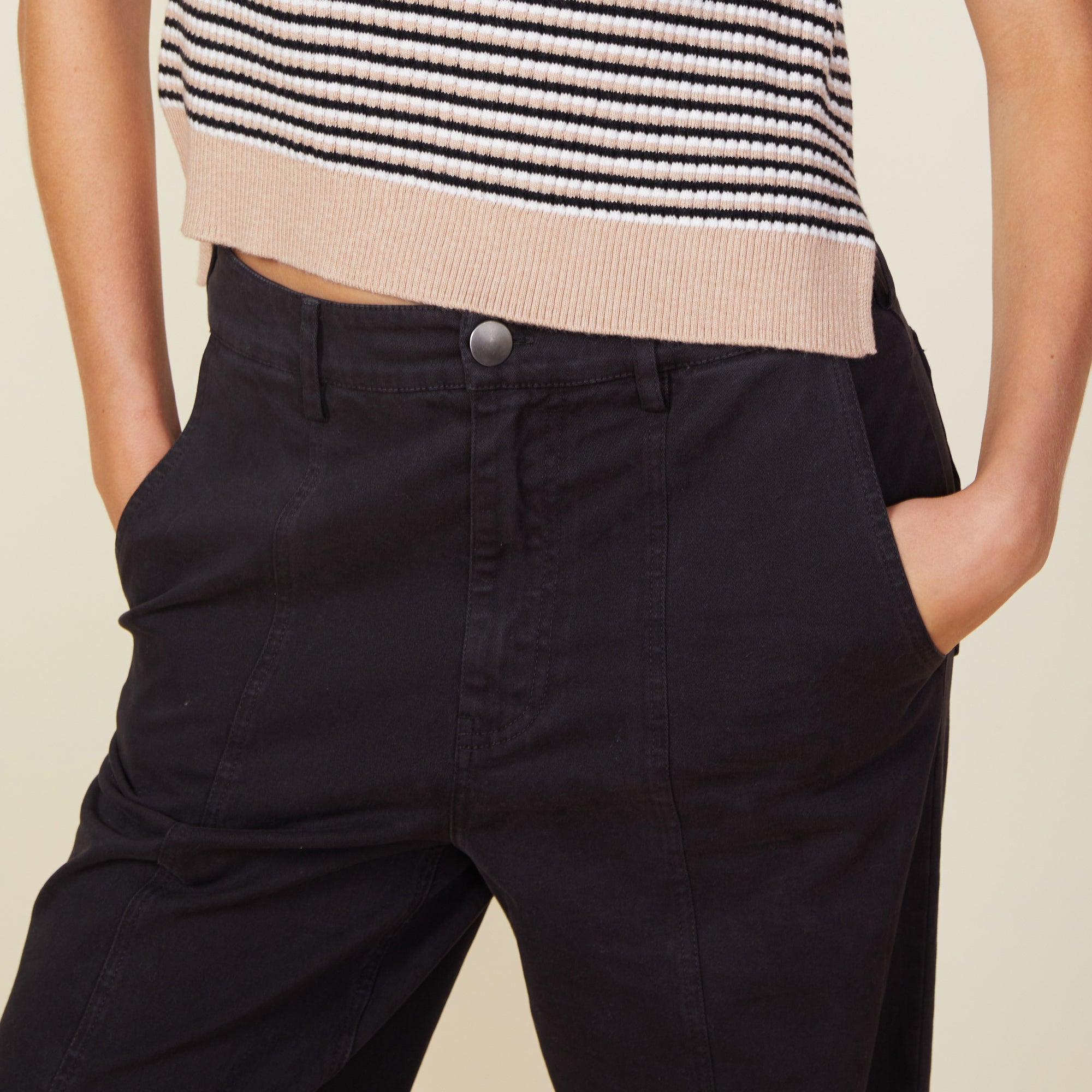 Wide Leg Seamed Pants | Women | Almost Black