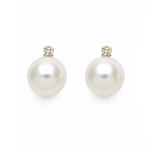 Round Stud Earrings | 14K Yellow Gold | 0.066 Carat Lab Grown Diamond/White Freshwater Pearl | 6mm - 7mm | G-SI