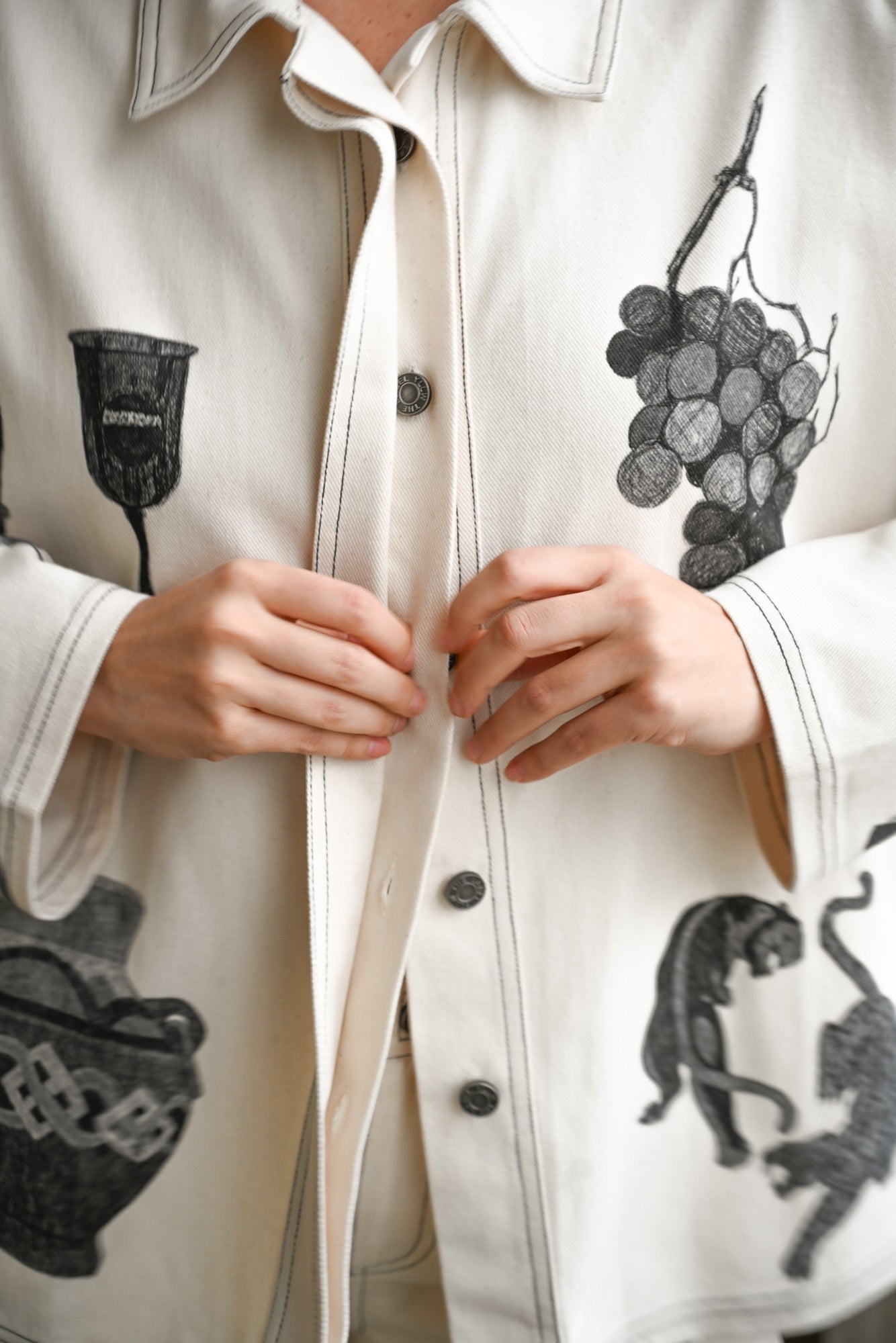 Britton Canvas Jacket | White & Black