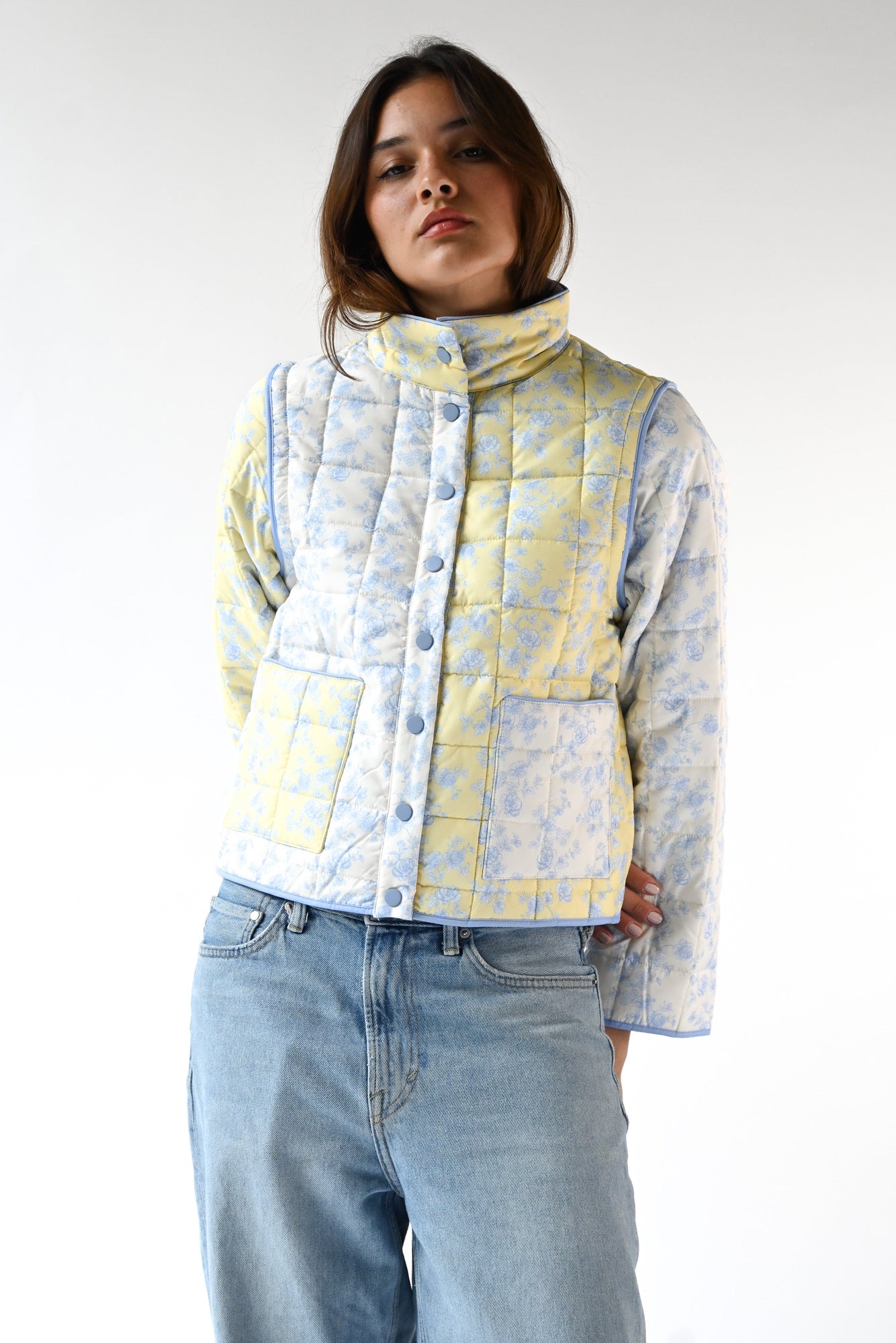 Amelia Quilted Convertible Jacket | Colorblock Toile