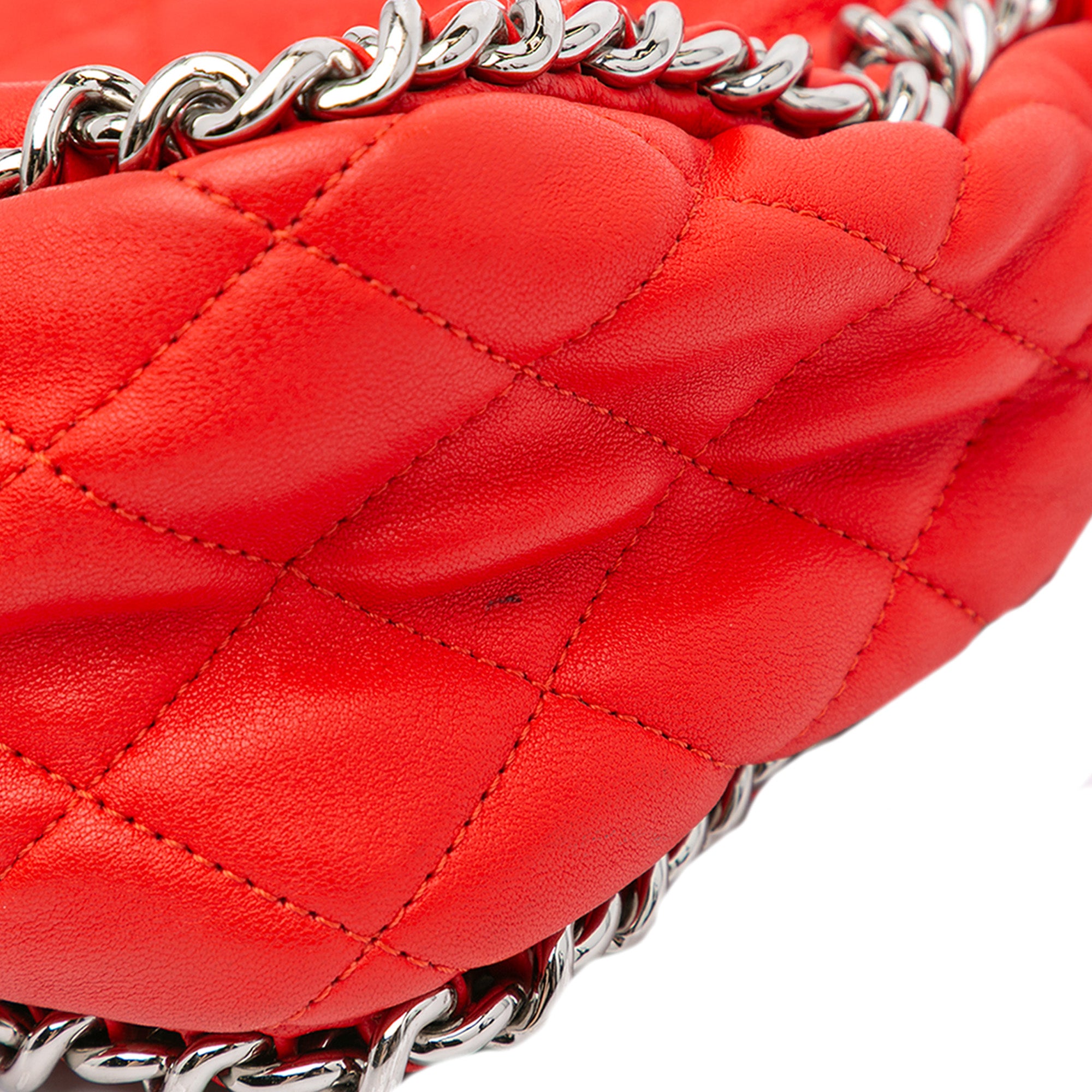Chanel | Pre-Owned Maxi Washed Lambskin Chain Around Flap | Red