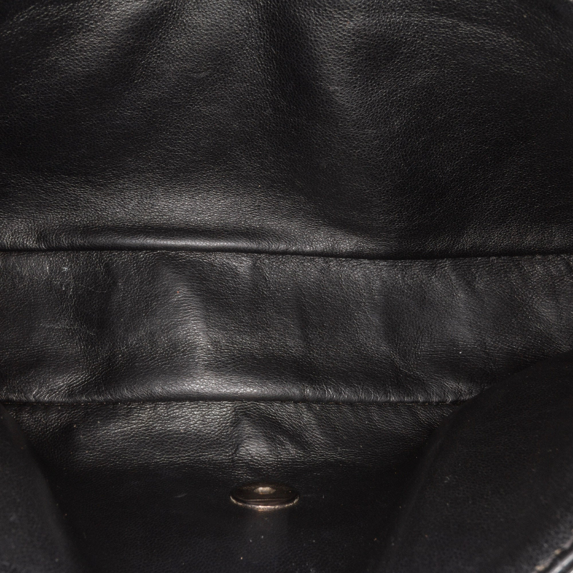 Chanel | Pre-Owned Medium Classic Chevron Patent Double Flap - II | Black