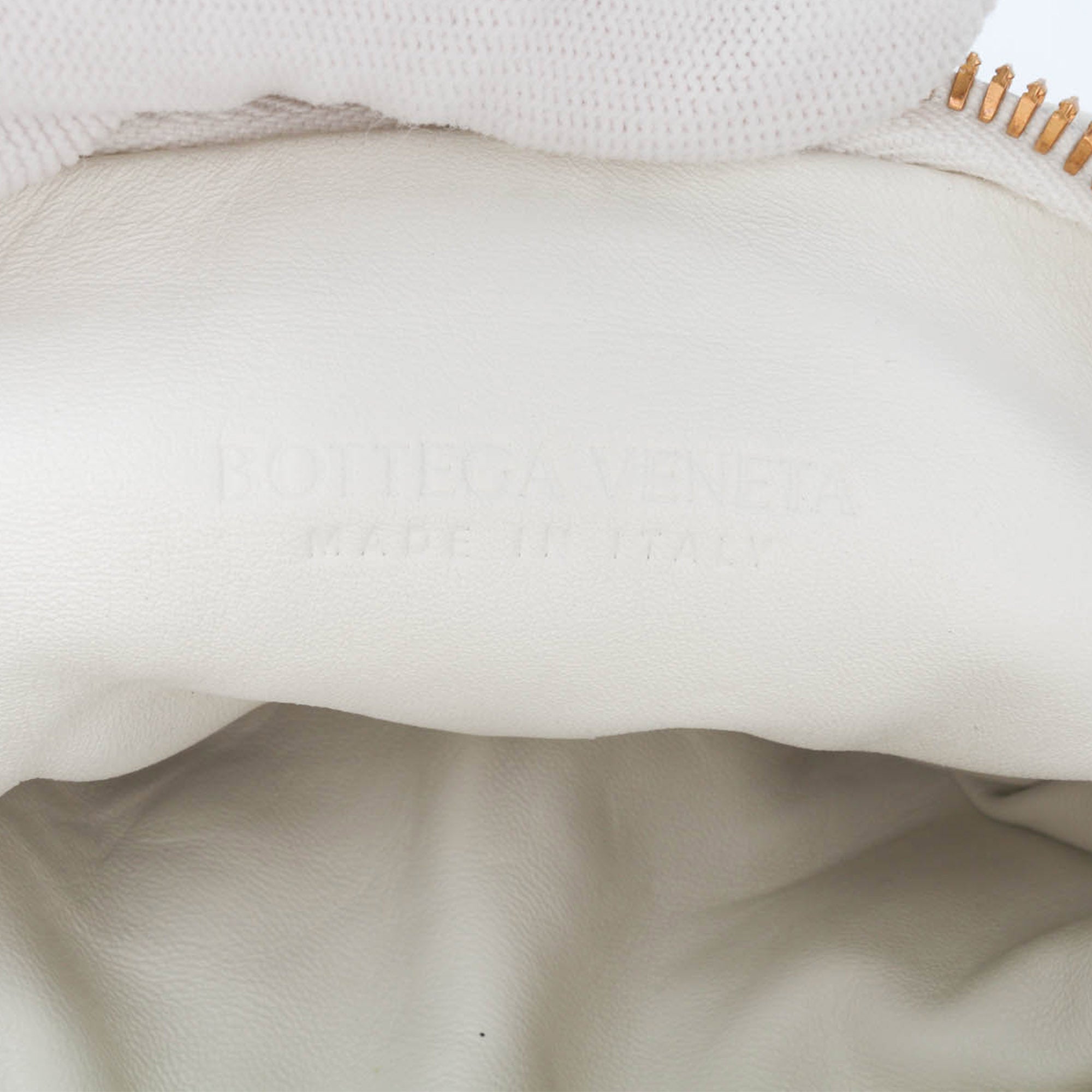 Bottega Veneta | Pre-Owned Mini Nappa Puffy Jodie | White/Pearl