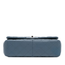 Chanel | Pre-Owned Jumbo Classic Lambskin Double Flap - III | Blue/Dark Blue