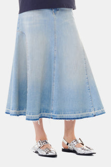 Feminine Buckle Ballerinas in | Silver