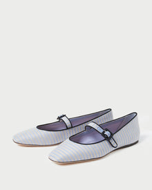 Color: Blue/Cream Stripe