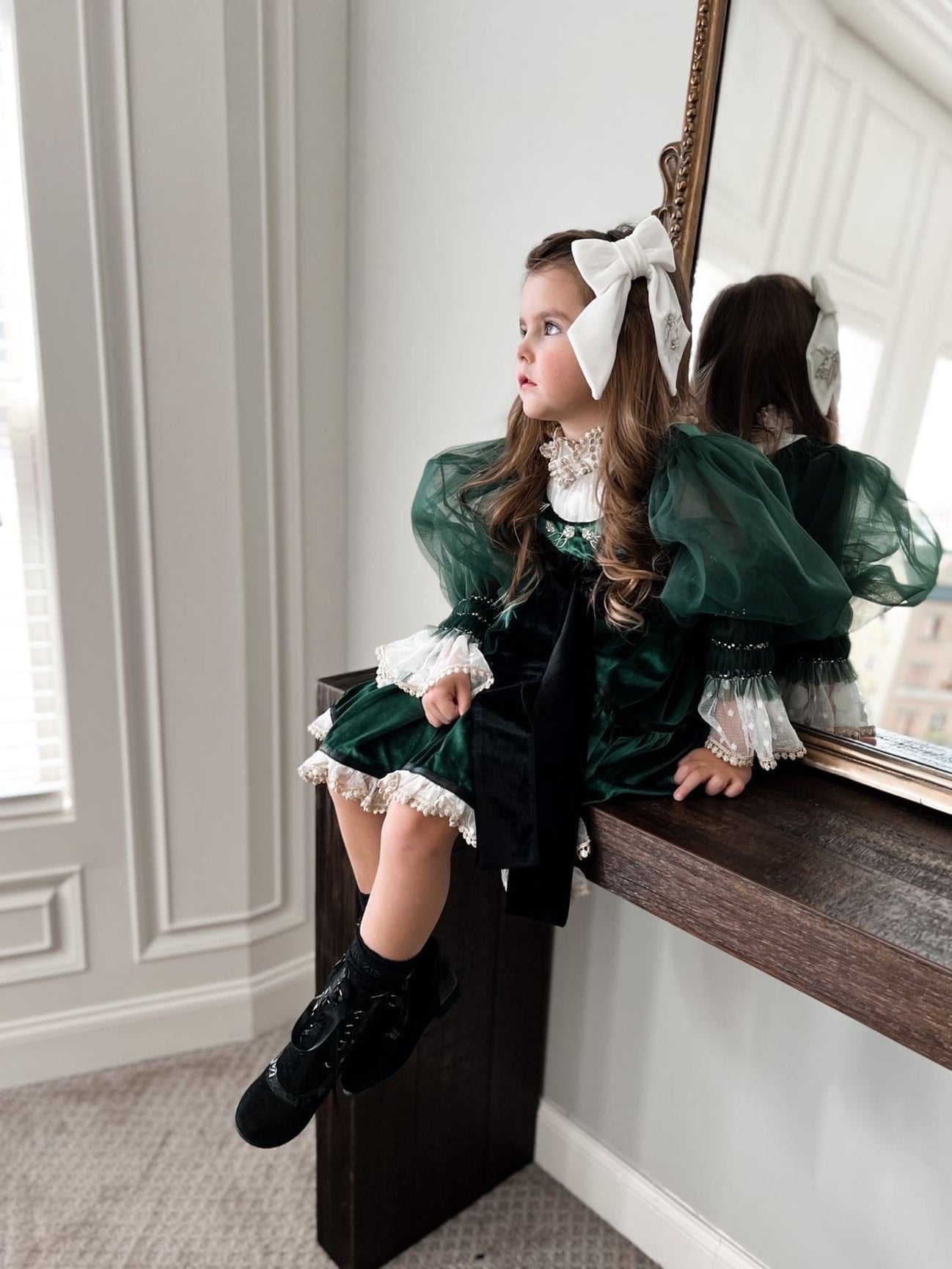 Girl | Aurora Royal Velour Dress | Green