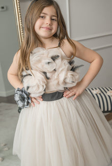 Girl | CocoCaramel Top | Beige x Black