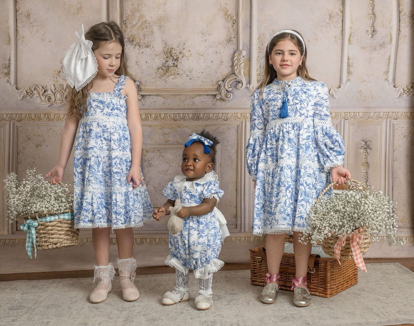 Girl | Jaylin Linen Blue and White Long Sleeve Dress