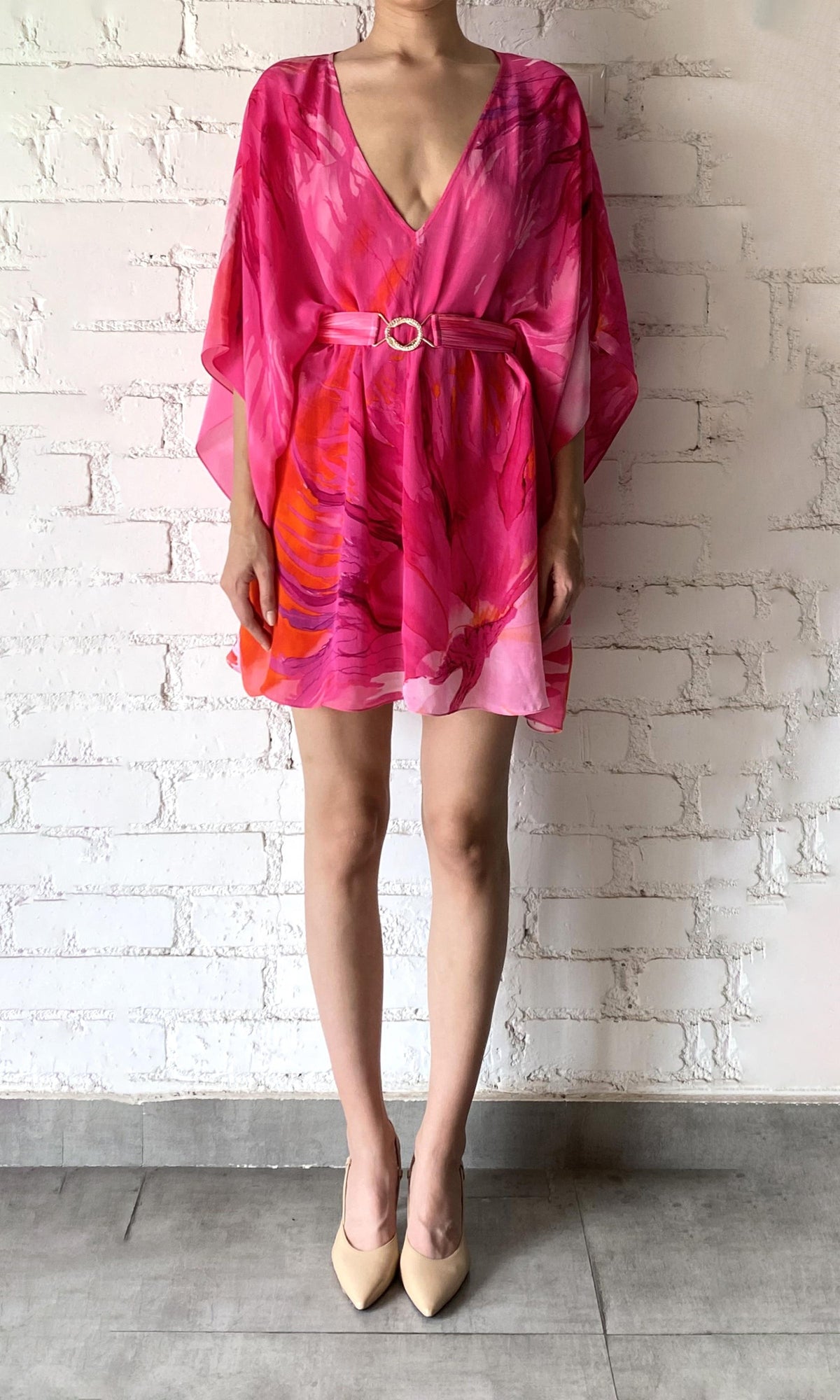 Hemant And Nandita | Abira Viscose Crepe Flat Chiffon Short Kaftan With Belt | Pink