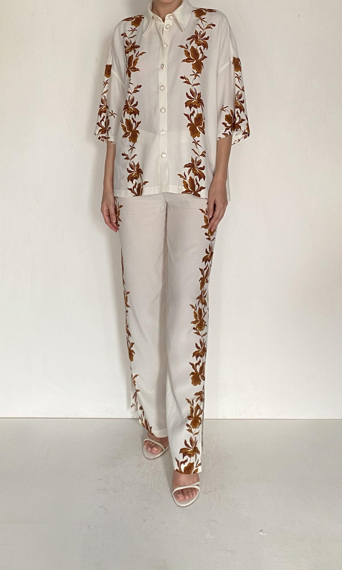 Hemant And Nandita | Ayra Viscose Heavy Crepe Oversized Shirt | Ivory