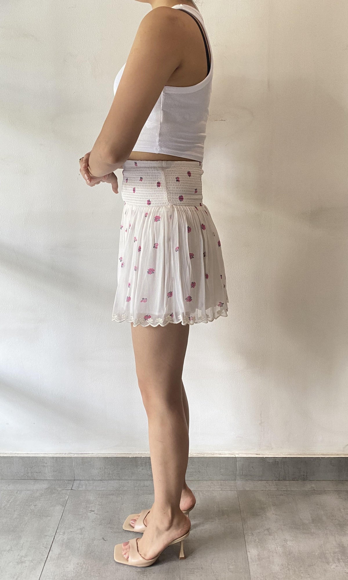 Hemant And Nandita | Inv Viscose Georgette Short Skirt | White Multi